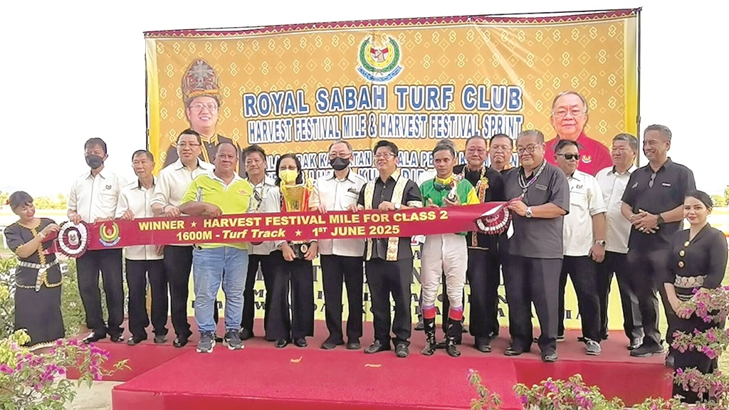 Royal Sabah Turf Club cup races celebrate the festive spirit