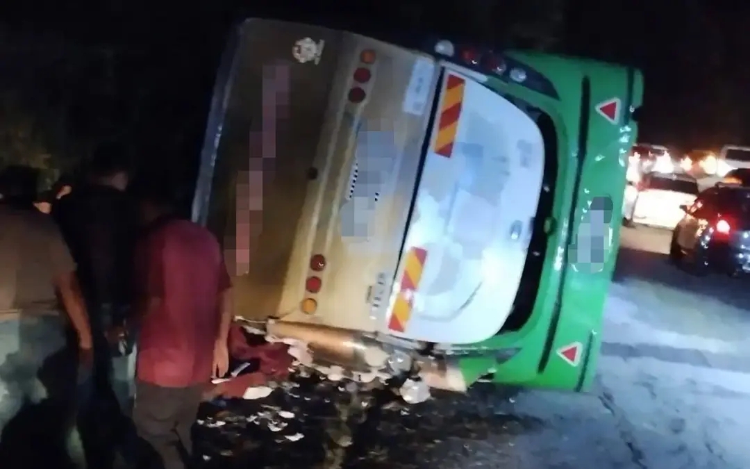 At least 15 killed in Upsi student bus crash on East–West Highway