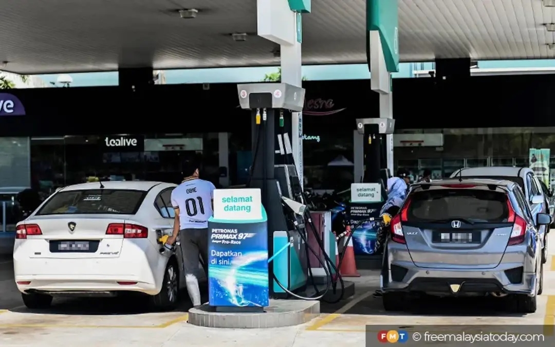 Delay RON95 subsidy rationalisation, says petrol dealers group