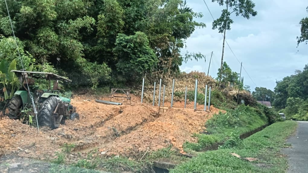 New Papar sub-station, meters for Inanam: SE