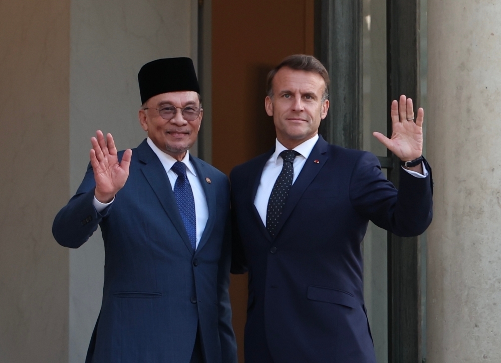 Macron hails Anwar's Paris visit as a success, says it revives high-level France-Malaysia ties after 15 years