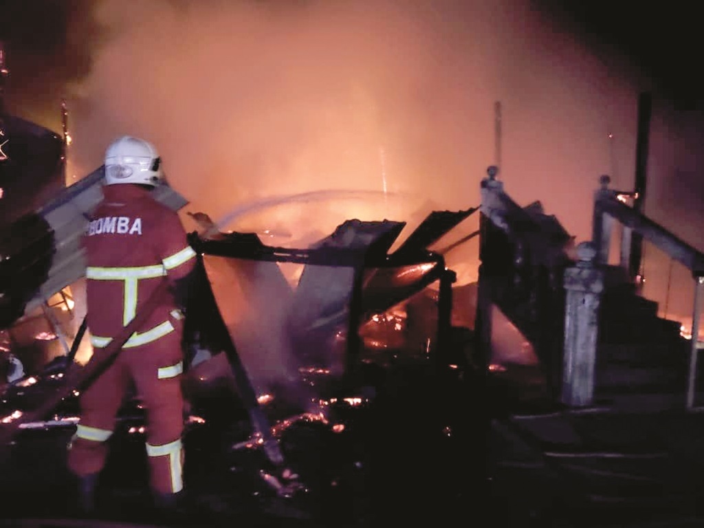 Fire leaves Kota Belud family of eight with nothing