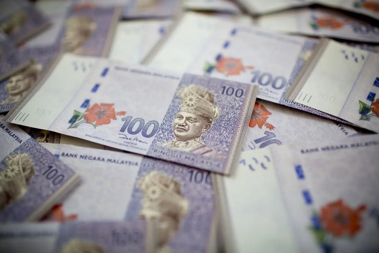 Three China nationals held for using counterfeit RM100 notes at hotel