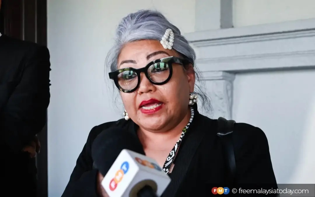 Siti Kasim wins suit over unlawful arrest by Jawi officers