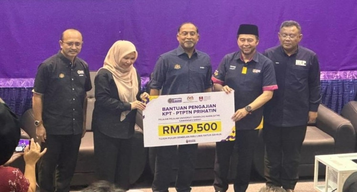 Financial aid for 159 UiTM sabah students