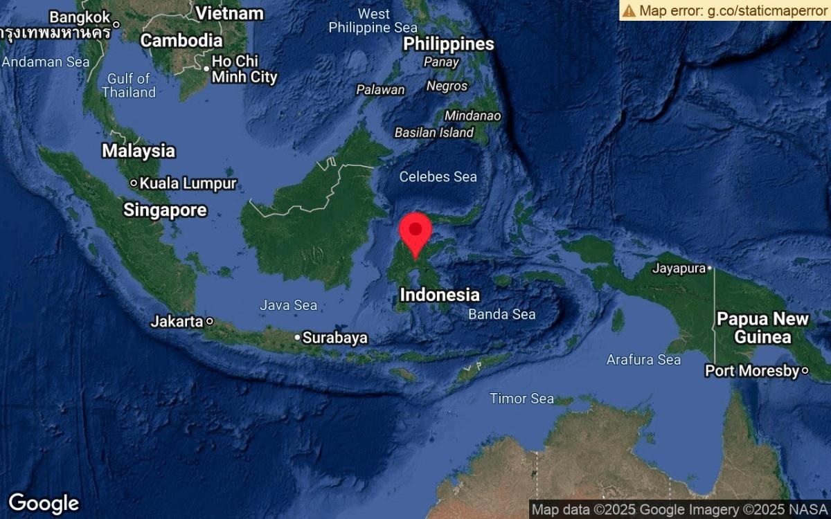 Central Sulawesi quake damages homes, no tsunami threat