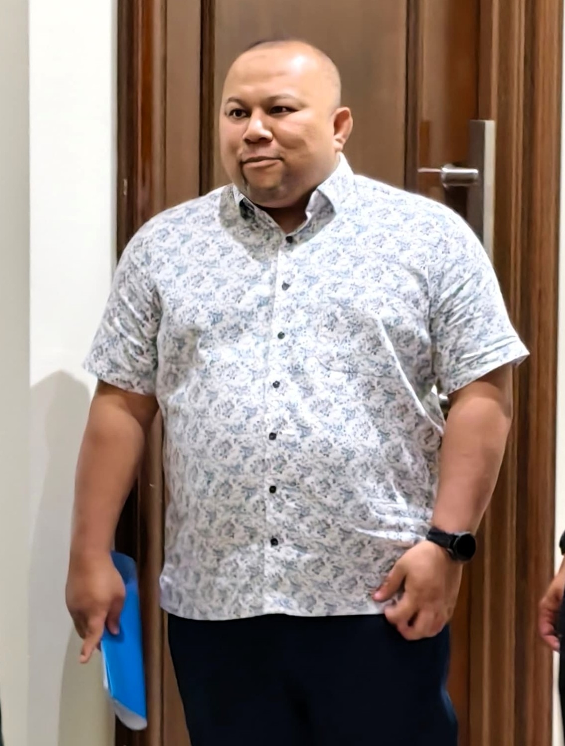 Umrah package firm, director charged for failing to repay RM232,000 to clients