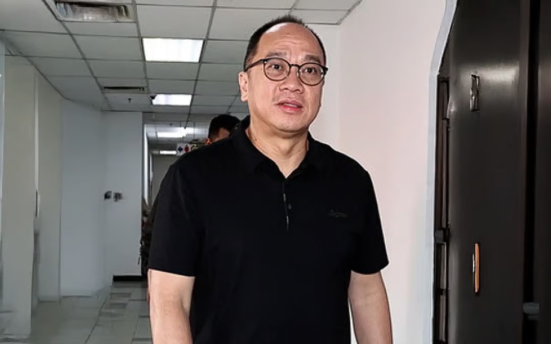 Singapore firm director charged with cheating 4 of RM155K