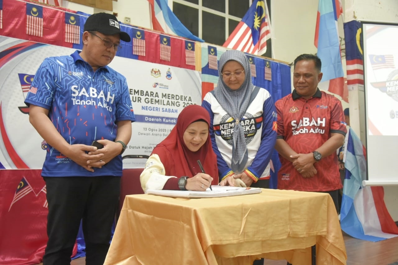 Youths must show patriotism in daily life: YB