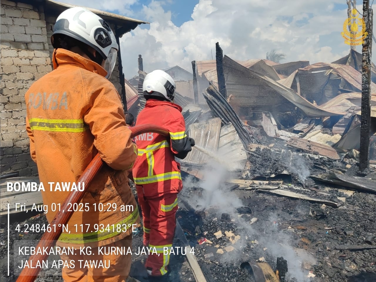 25 homes destroyed in Tawau fire, 1,300 saved