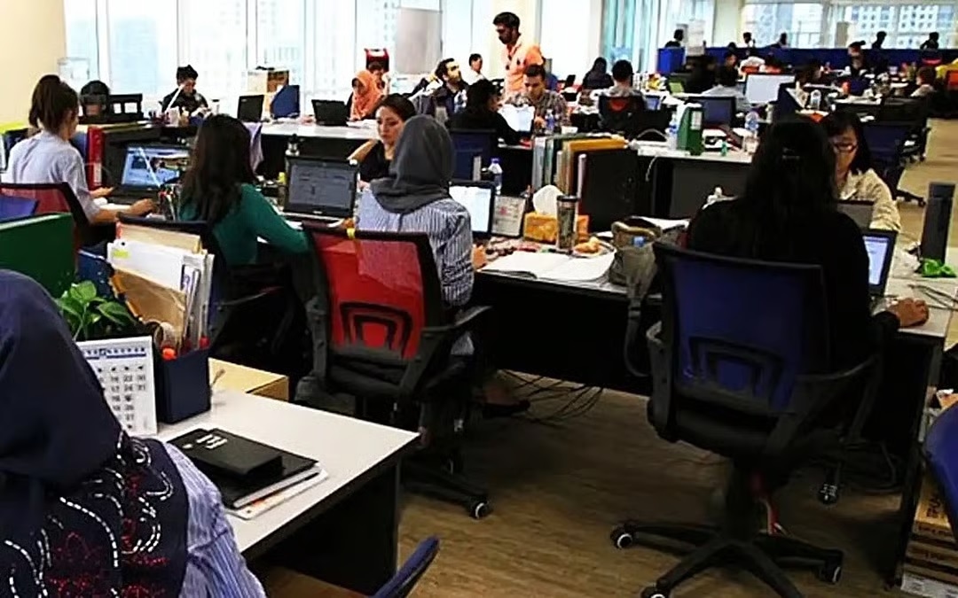 Prudent AI policies needed to reduce income inequality, says economist