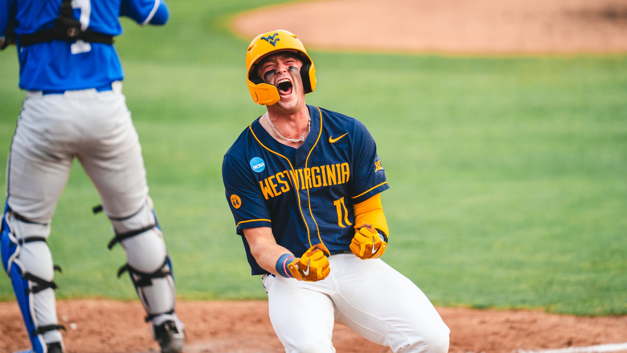 SUPER COMEBACK: No. 24 WVU downs Kentucky 13-12 to advance to the super regionals