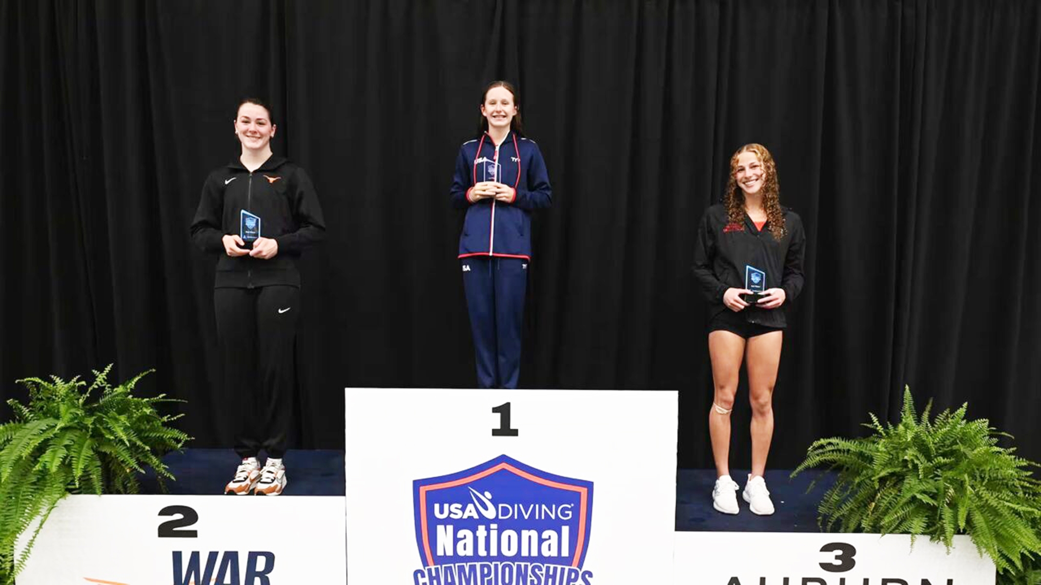 Teen phenom ElliReese Niday competing for Team USA at American Cup meet at Mylan Park