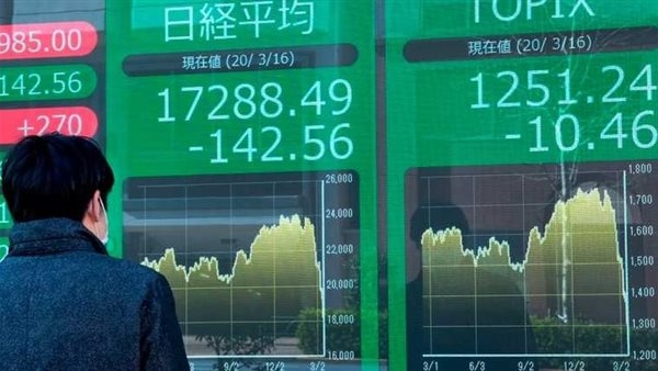 الأسواق الآسيوية تتباين وسط توترات تجارية وجيوسياسية