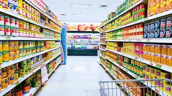 تعرف على أسعار المعلبات والزيوت والسكر بأسواق الدقهلية