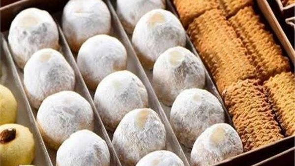 السعر على قد الإيد.. قائمة أسعار كحك وبسكويت إيتوال 2025 بجميع الفروع