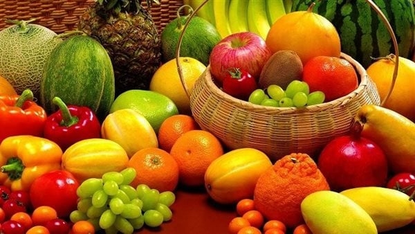 قائمة أسعار الجملة للفواكه الطازجة والمجمدة في العبور اليوم السبت 24 مايو 2025