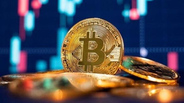 ارتفاع طفيف في سعر "بيتكوين" اليوم الثلاثاء
