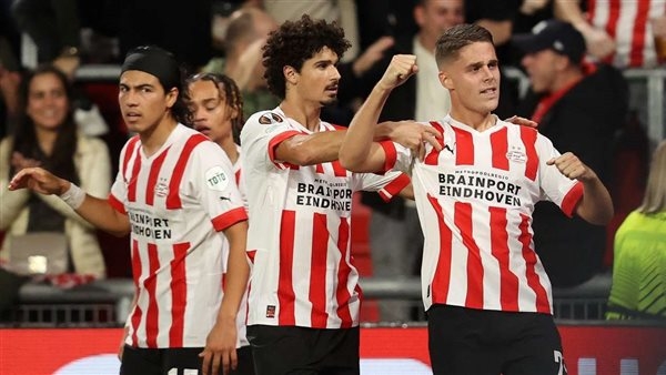 مشاهدة بث مباشر مباراة بي إس في آيندهوفن ويوفنتوس في دوري أبطال أوروبا