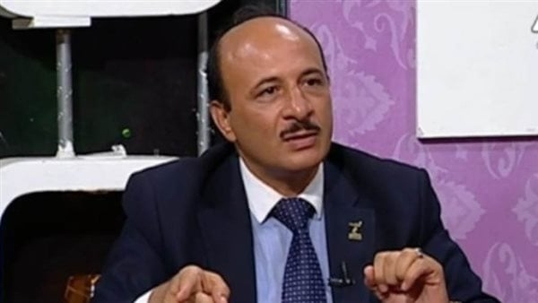 مصرفي: قرار "المركزي" مناسب للمرحلة.. والبنك ملتزم باجراءات التحوط