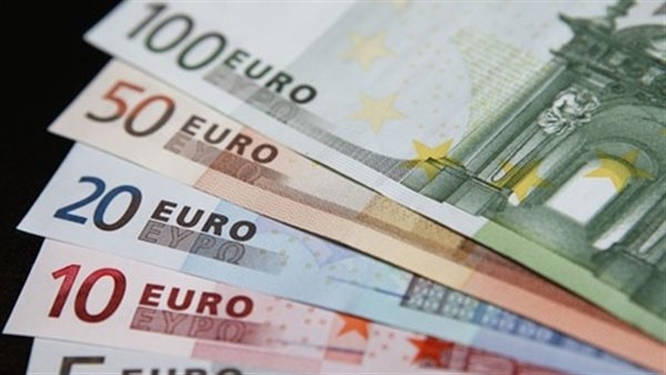 سعر اليورو في مصر اليوم الإثنين 19 مايو 2025