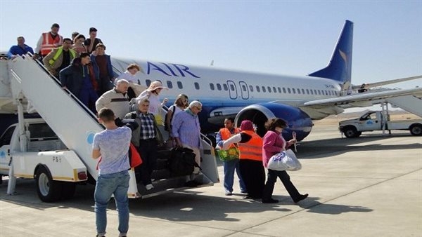 قادمة من أوروبا.. مرسى علم تستقبل 32 رحلة طيران سياحى اليوم