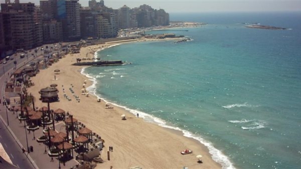 "الإسكندرية" تطرح مزايدات لاستغلال الشواطئ والمواقع السياحية