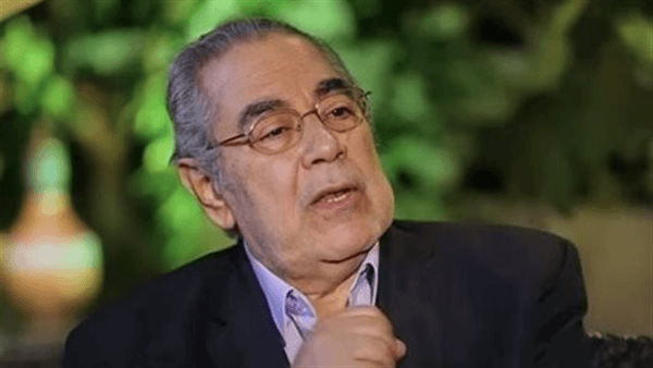 "ربنا يسامح": صبري عبد المنعم يكشف تفاصيل معاناته مع السرطان