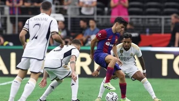 مشاهدة مباراة برشلونة وريال مدريد اليوم.. تردد القنوات الناقلة للماتش بث مباشر