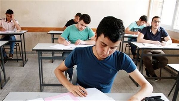بصيغة PDF.. رابط تحميل النماذج الاسترشادية للصف الثالث الثانوي 2025 لجميع المواد