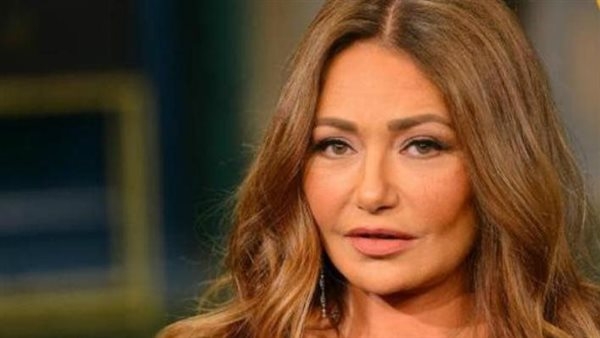 "شجرة مش لامسة الأرض".. ليلى علوى توثق زيارتها لمعجزة سيناء