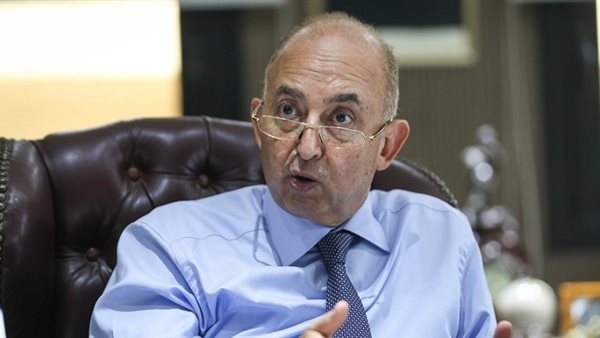 رئيس المجلس التصديرى للغزل: رسوم ترامب الجمركية فرصة لإعادة تقييم الاتفاقيات التجارية (خاص)