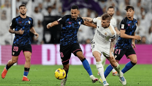 بث مباشر شاهد الشوط الثاني لمباراة ريال مدريد وإشبيلية لحظة بلحظة الآن