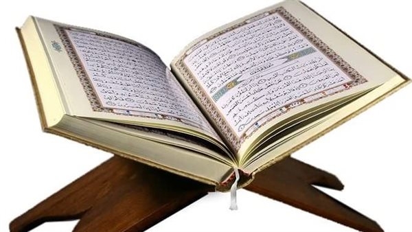 «القرآن الكريم» فى رمضان: تلاوات نادرة وأذانان جديدان