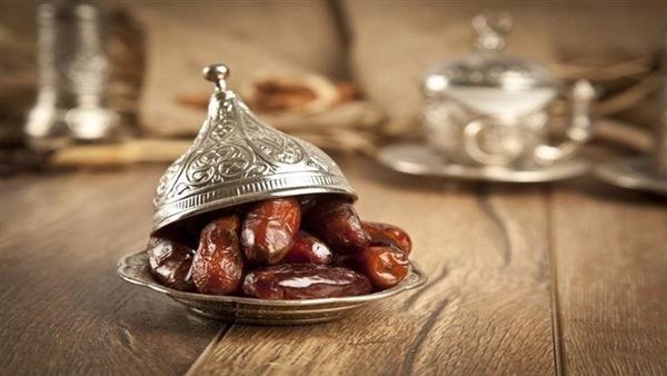 استشارى تغذية: تناول التمر على الإفطار لا يرفع السكر فى الدم.. ولكن