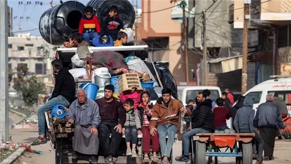 محلل فلسطيني: النزوح الجماعي في غزة هو الأكبر منذ الحرب العالمية الثانية