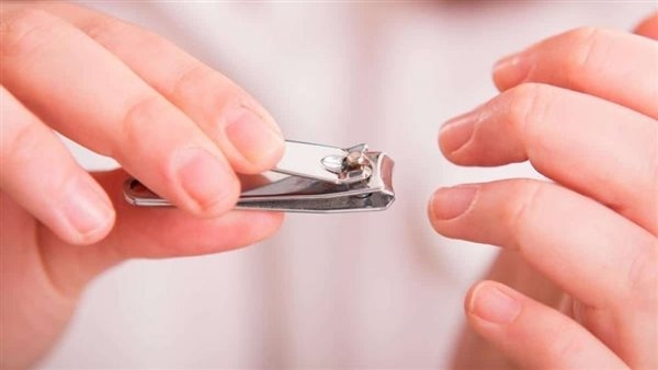 أسرار العناية بالأظافر.. طرق لتقويتها وتجنب التكسر