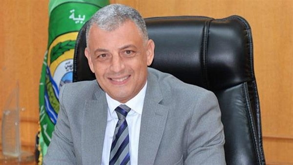 محافظ الإسماعيلية يشهد وضع حجر الأساس لمشروع "هاي تك شمال أفريقيا" التايلندية