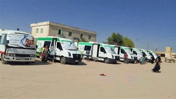 "الصحة" تُطلق قافلة طبية مجانية بأسوان ضمن مبادرة "حياة كريمة"