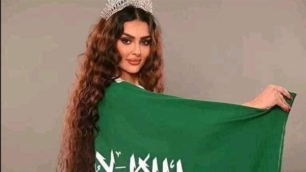 رومى القحطانى تتصدر محركات البحث بعد ظهورها المثير فى عرض أزياء البحر