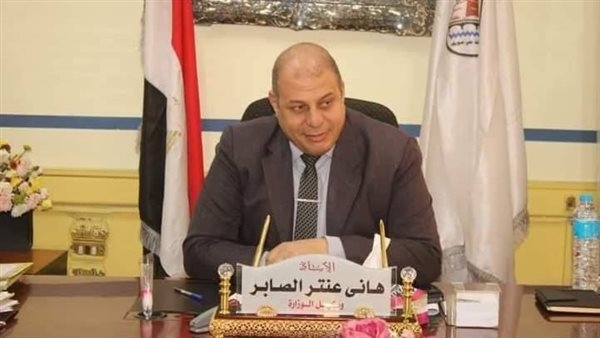 "تعليم قنا" يكرم الطالب أحمد توفيق الفائز بالمركز الأول في مسابقة "المبتكر الصغير"