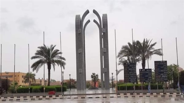 جامعة حلوان تُطلق معرض "الممشى الثقافي.. طريق المعرفة"