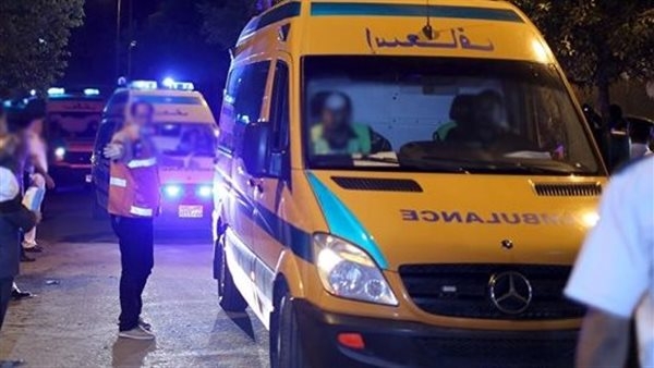 11 مصابا في حادث انقلاب سيارة ميكروباص بطريق كفر حمزة بشبين القناطر