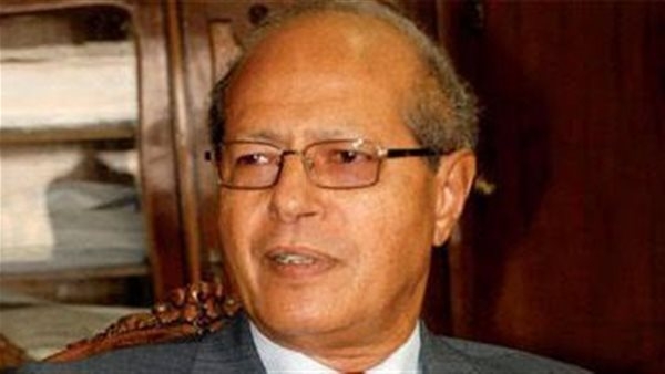 السفير رخا حسن: إسرائيل تسعى لجر الولايات المتحدة لحرب شاملة تخدم أهدافها