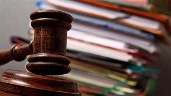 الحكم بحبس نجل فنان شهير ستة أشهر بعد حادث مأساوى بسبب تعاطى المخدرات