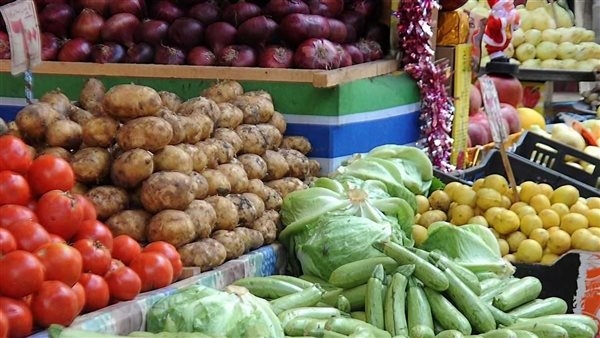 أسعار الخضروات والفاكهة بكفر الشيخ اليوم الأحد 13 أبريل 2025