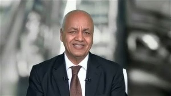 مصطفى بكرى عن أزمة البنزين: "هؤلاء يتآمرون على البلد"