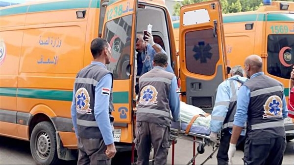 إصابة مدير إدارة الهجرة غير الشرعية في حادث انقلاب سيارة ملاكي بالفيوم