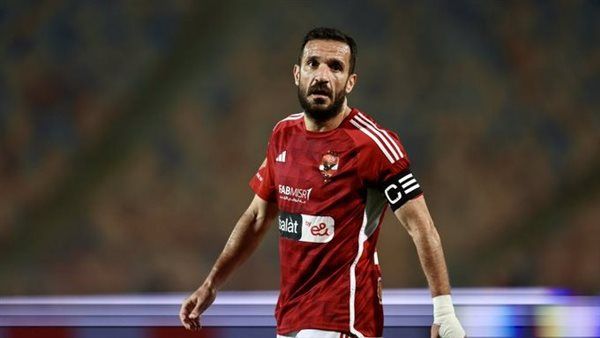 نكشف موقف كولر النهائي بشأن قيد علي معلول في قائمة الأهلي الإفريقية
