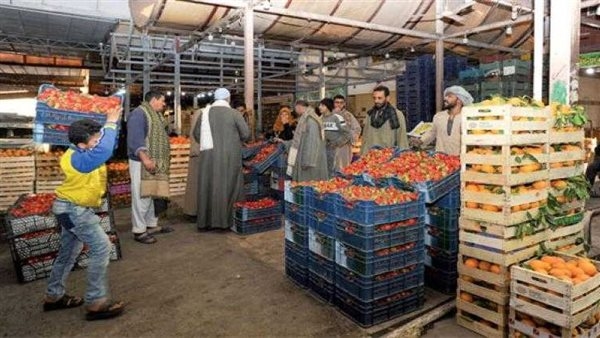 تسعيرة الجملة لكل أصناف الفاكهه بسوق العبور اليوم السبت 12 إبريل 2025